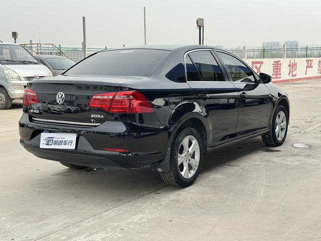 Volkswagen Bora 2014 1.6L Manual Comfort – фото 11