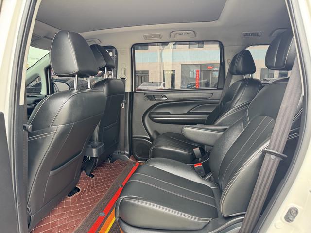 GAC Trumpchi M6 2019 270T Automatic Luxury 7-seat China VI – фото 5