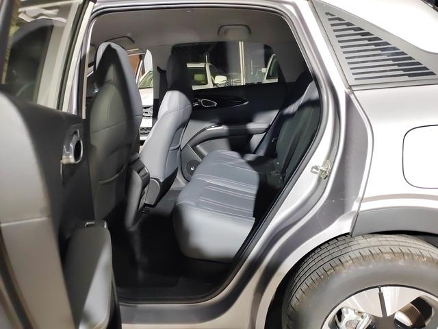 Geely Galaxy StarWish 2025 Model 3 10km Dream Edition – фото 9