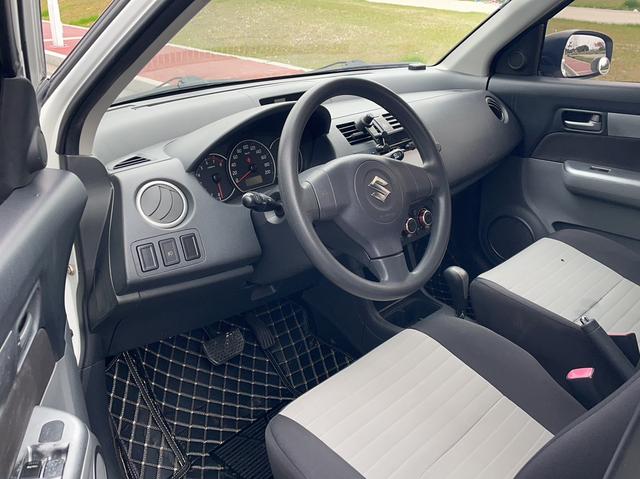 Suzuki Swi f t 2014 модификация 1.5L автоматическое Fashion – фото 15