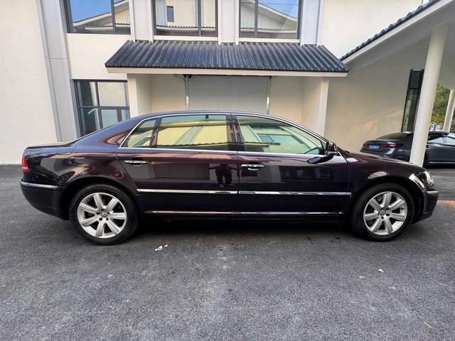 Volkswagen Phaeton 2011 3.6L V6 5-seat Extended Business – фото 5