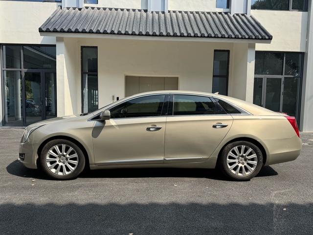 Cadillac XTS 2014 28T Comfort – фото 4