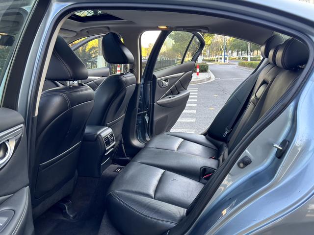 Infiniti Q50L 2015 2.0T Enjoy – фото 9