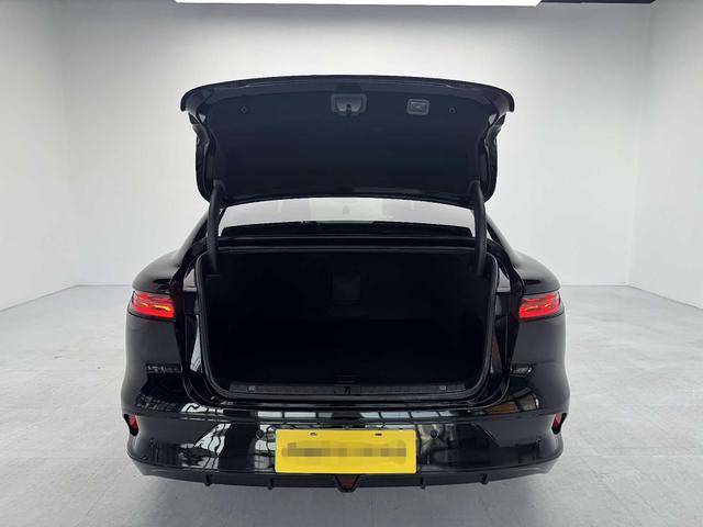 VOYAH Pursuit PHEV 2024 модификация Ultra-long Endurance 4WD Ultimate Edition