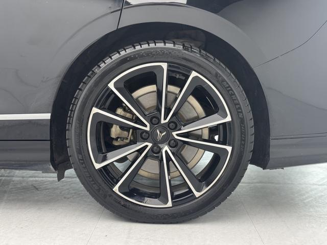 VOYAH Pursuit PHEV 2024 модификация Ultra-long Endurance 4WD Ultimate Edition – фото 16