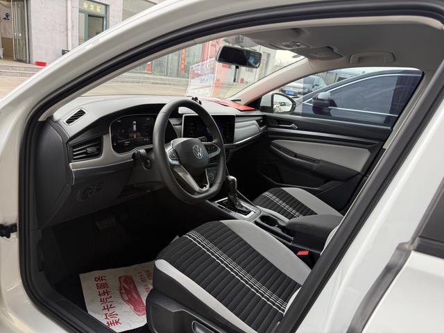 Volkswagen Bora 2024 200TSI DSG Smooth Edition – фото 7