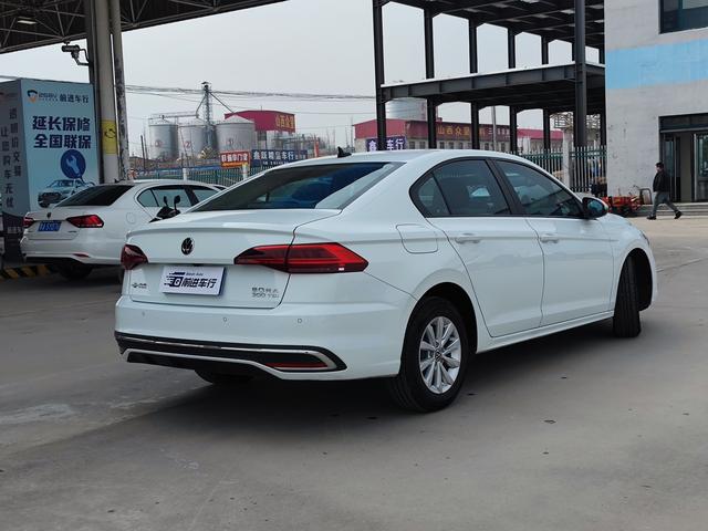 Volkswagen Bora 2024 200TSI DSG Smooth Edition – фото 9