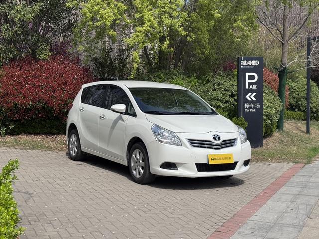 Toyota Verso 2014 Star Shine 180E CVT Elite – фото 3