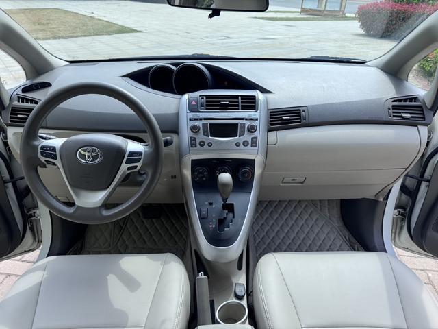Toyota Verso 2014 Star Shine 180E CVT Elite – фото 7
