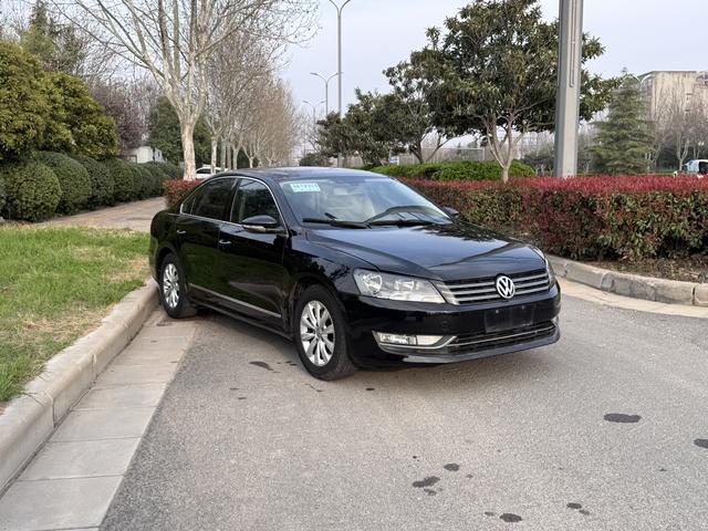 Volkswagen Passat 2013 1.8 TSI DSG Prestige – фото 3