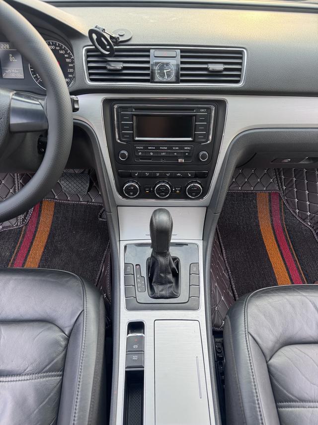 Volkswagen Passat 2013 1.8 TSI DSG Prestige – фото 8