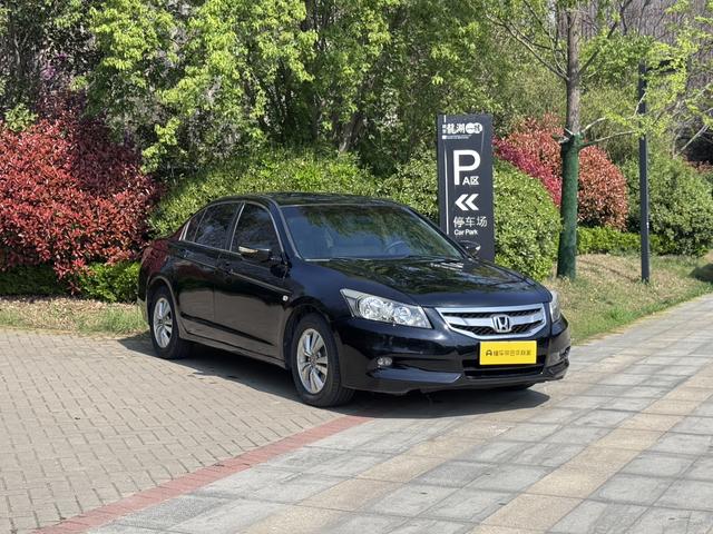 Honda Accord 2011 2.4L EX L Navi – фото 3