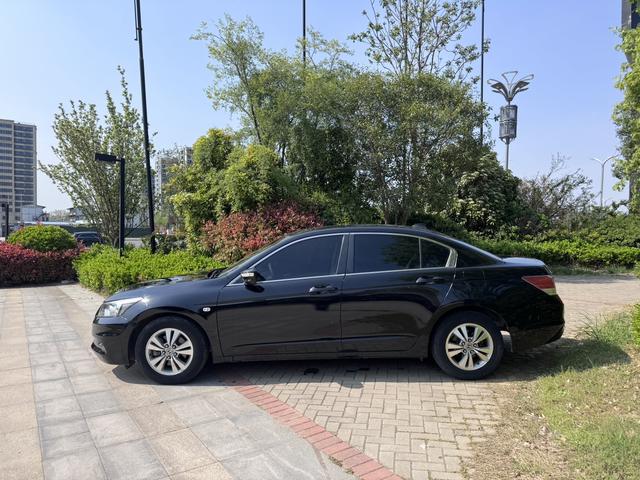Honda Accord 2011 2.4L EX L Navi – фото 12