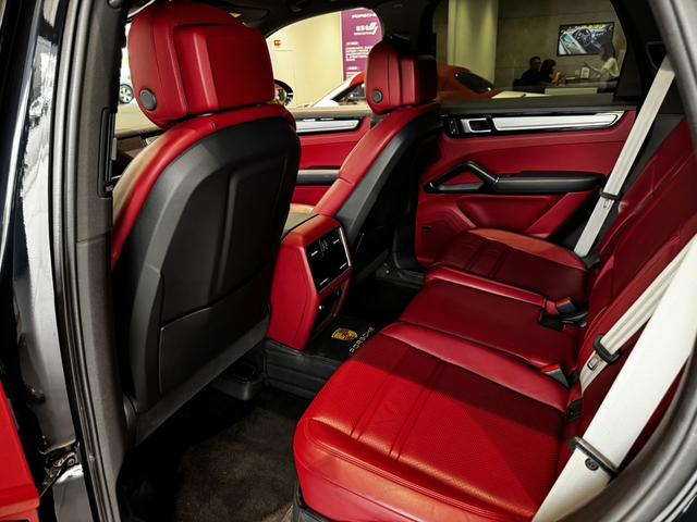 Cayenne 2023 Cayenne 3.0T – фото 9