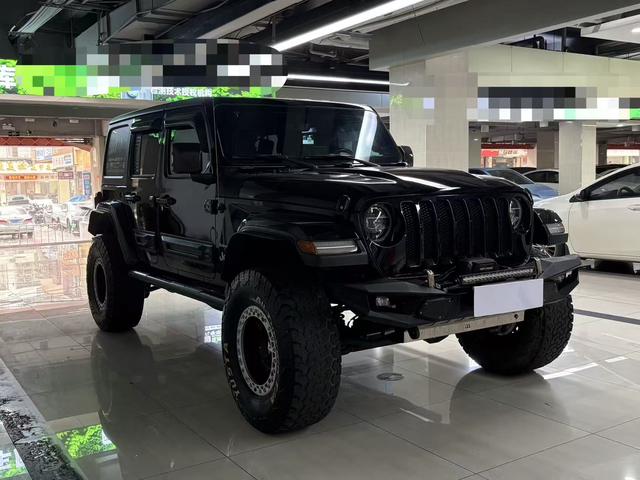 Jeep Wrangler 2019 2.0T Sahara 4-Door China VI – фото 2
