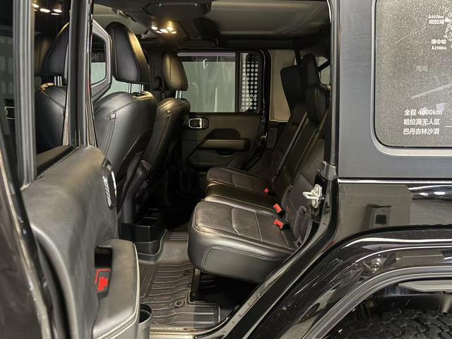 Jeep Wrangler 2019 2.0T Sahara 4-Door China VI – фото 28