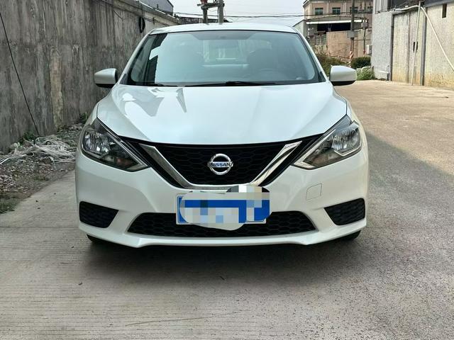 Nissan Sylphy Модель 2018 года 1.6XE CVT Com f ort Edition – фото 2
