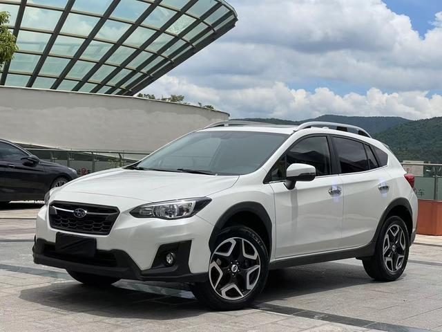 Subaru XV Модель 2018 года 2.0i Quan Drive Deluxe Edition