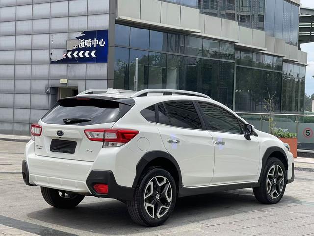 Subaru XV Модель 2018 года 2.0i Quan Drive Deluxe Edition