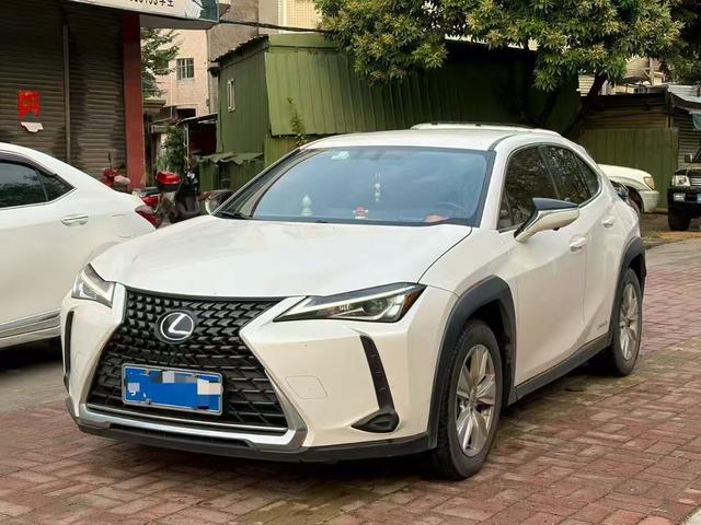 Lexus UX Модель 2019 года 260h Tan · Cool Edition Country VI – фото 1