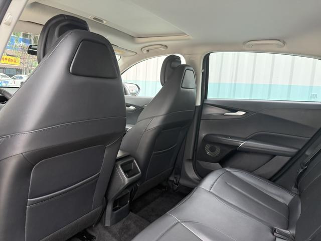 Changan Yida Раздел 2023 1.5T GDI автоматическое Exclusive – фото 8