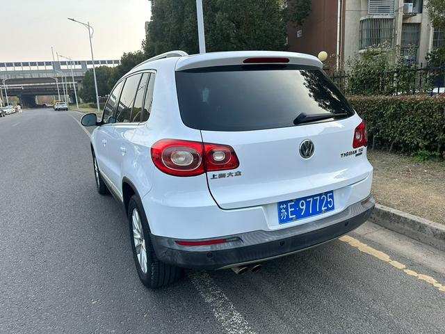 Volkswagen Tiguan 2012 2.0TSI Automatic 4WD Elite – фото 7