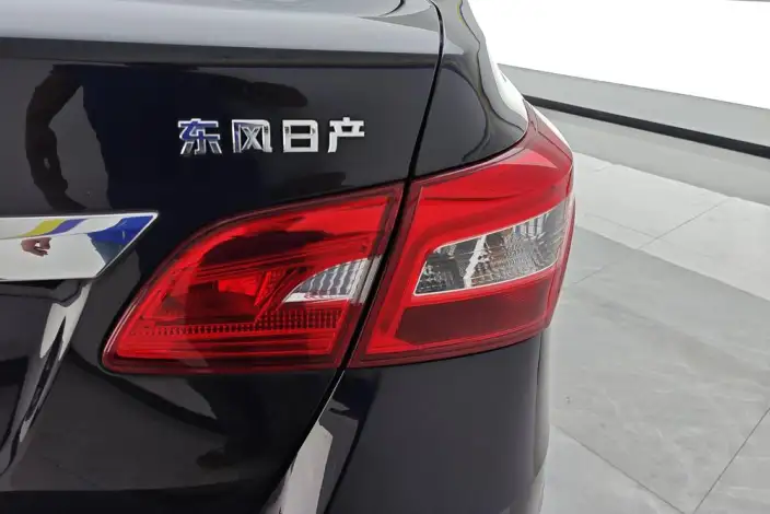 Nissan Sylphy 2024 Model Classic 1.6L XE CVT Comfort Edition – фото 6