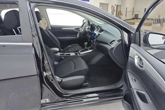Nissan Sylphy 2024 Model Classic 1.6L XE CVT Comfort Edition – фото 15