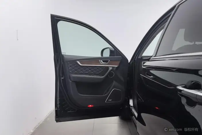 Hongqi HS7 2021 Model 2.0T Automatic 2WD Smart Flag Enjoy Edition – фото 45