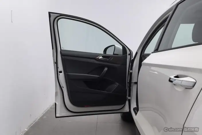 Volkswagen Tharu 2020 Model 280TSI 2WD Comfort Edition China VI – фото 21