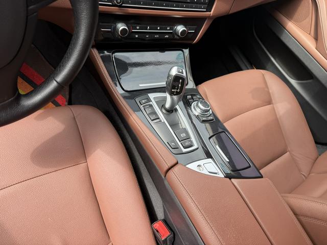 BMW 5 Series импорт 2015 модификация 520i Elegance – фото 9