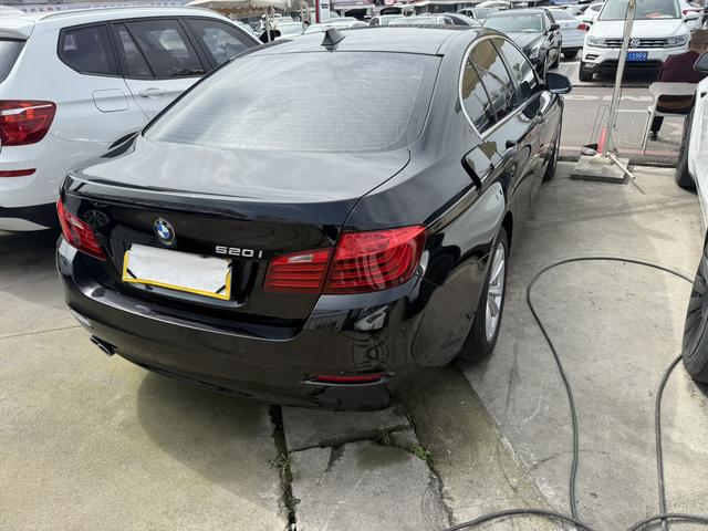 BMW 5 Series импорт 2015 модификация 520i Elegance – фото 11