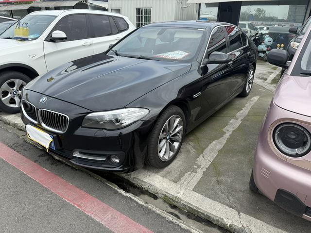 BMW 5 Series 2017 525Li Advantage – фото 1