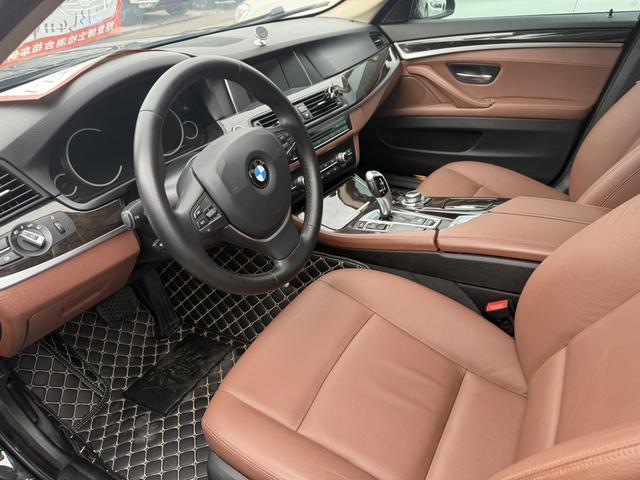 BMW 5 Series 2017 525Li Advantage – фото 5