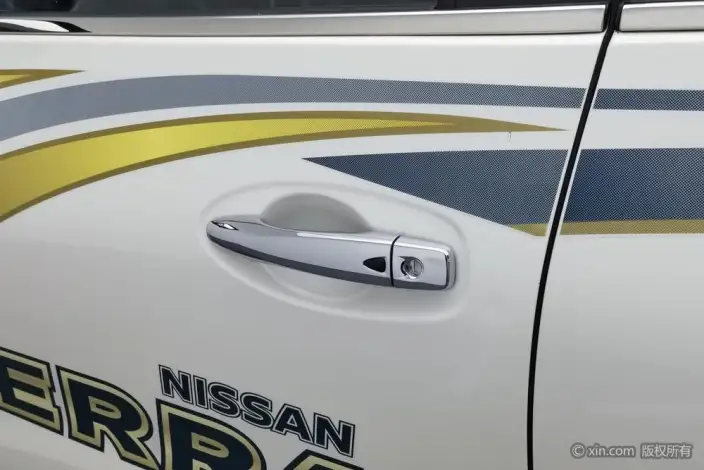 Nissan Terra 2020 Model 2.5L Manual 2WD Elite Edition – фото 10