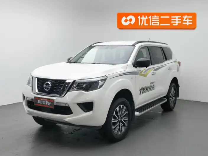 Nissan Terra 2020 Model 2.5L Manual 2WD Elite Edition – фото 25