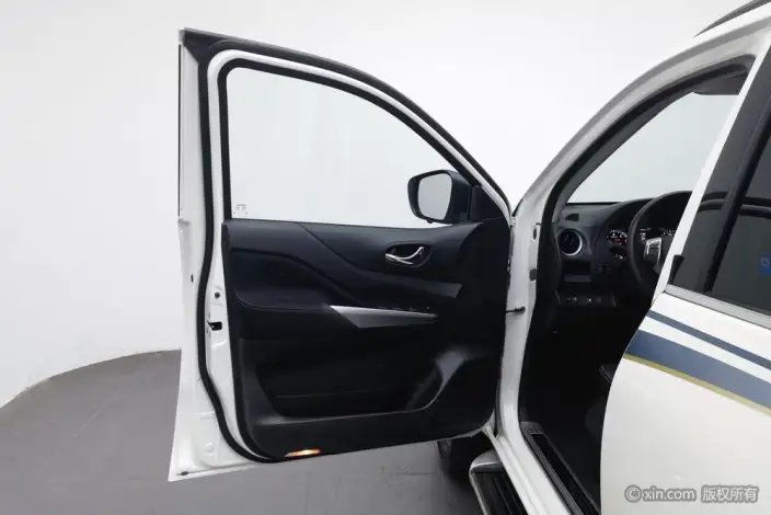 Nissan Terra 2020 Model 2.5L Manual 2WD Elite Edition – фото 45