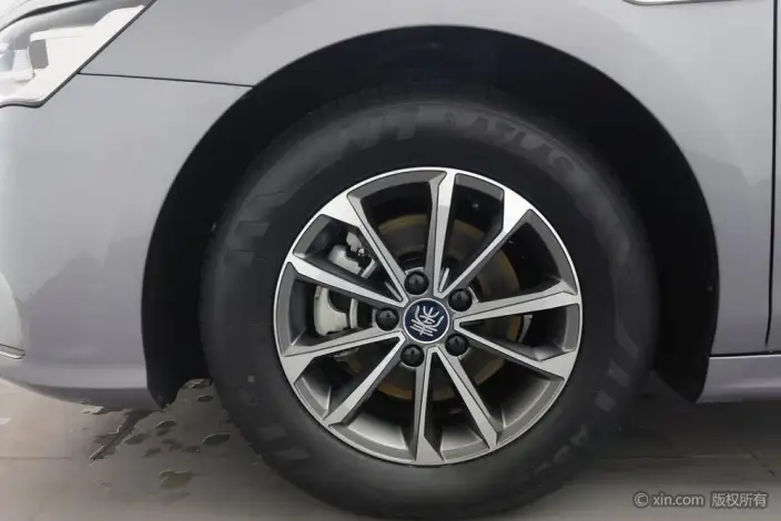 BYD Qin PLUS DM 2024 Model Honor Edition DM-i 55KM Leading Model – фото 9