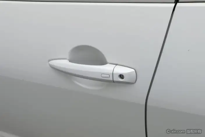 Nissan Sylphy 2023 Model 1.6L CVT Yuexiang Edition – фото 8