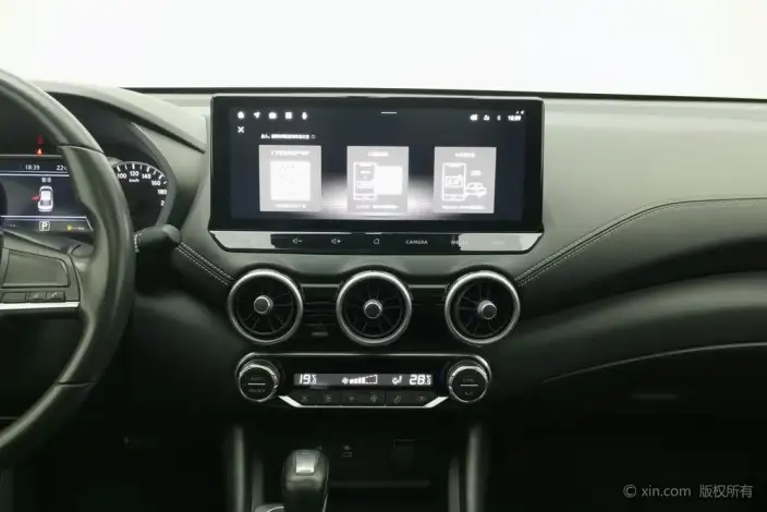 Nissan Sylphy 2023 Model 1.6L CVT Yuexiang Edition – фото 13