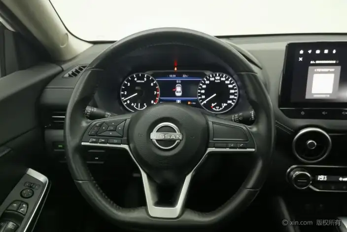 Nissan Sylphy 2023 Model 1.6L CVT Yuexiang Edition – фото 14