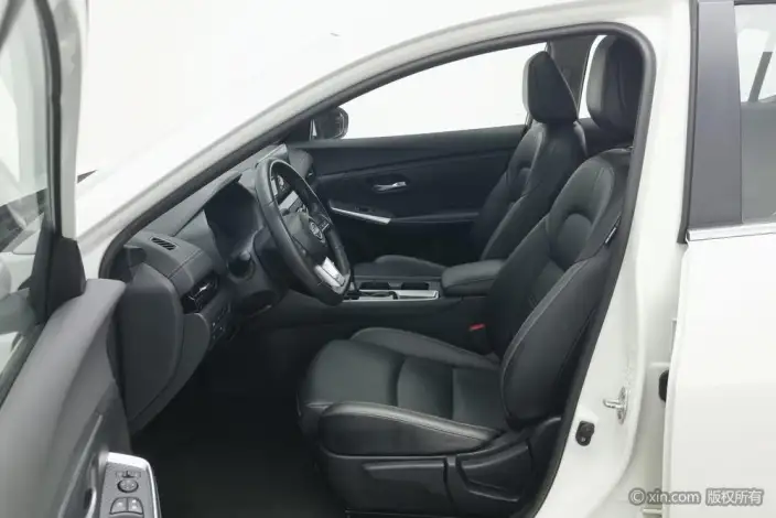 Nissan Sylphy 2023 Model 1.6L CVT Yuexiang Edition – фото 17