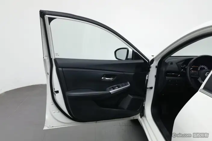 Nissan Sylphy 2023 Model 1.6L CVT Yuexiang Edition – фото 21