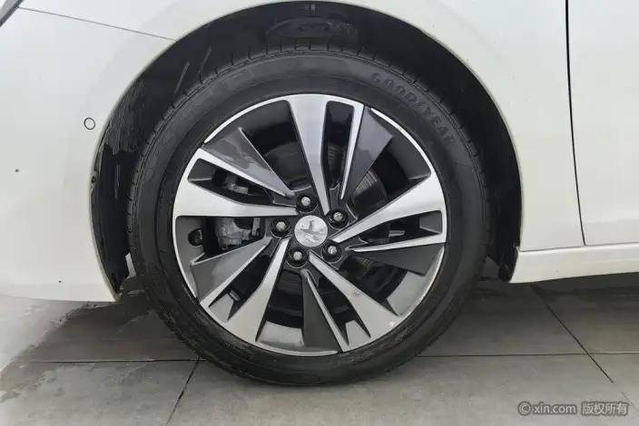 PEUGEOT 408 2022 Model 1.6T Dream Edition – фото 9