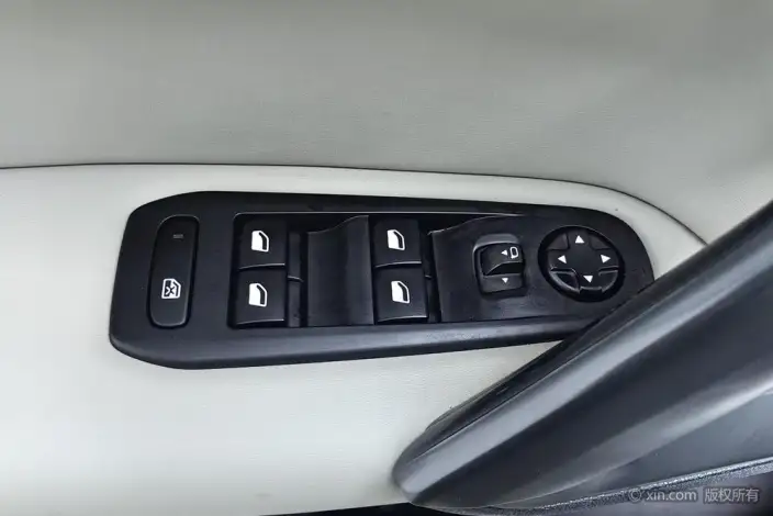 PEUGEOT 408 2022 Model 1.6T Dream Edition – фото 46