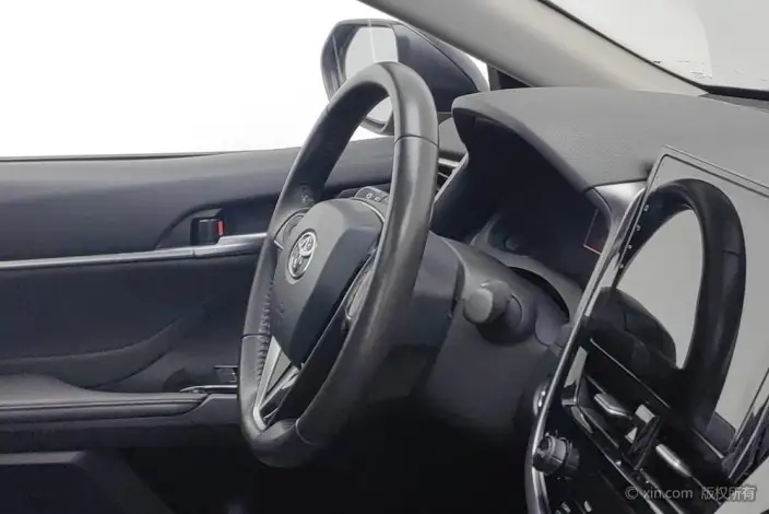 Toyota Camry 2021 Model Hybrid 2.5HG Deluxe Edition – фото 8