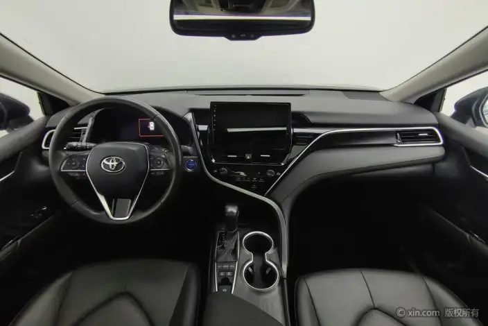 Toyota Camry 2021 Model Hybrid 2.5HG Deluxe Edition – фото 36