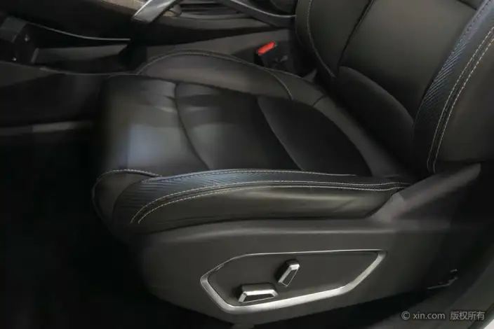 Geely Boyue 2020 Model 1.8TD DCT Smart Prestige PRO – фото 18