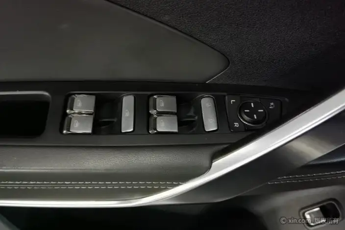 Geely Boyue 2020 Model 1.8TD DCT Smart Prestige PRO – фото 22