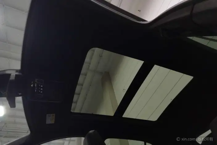 Cadillac XT4 2024 Model 28T 2WD Noble Model – фото 45
